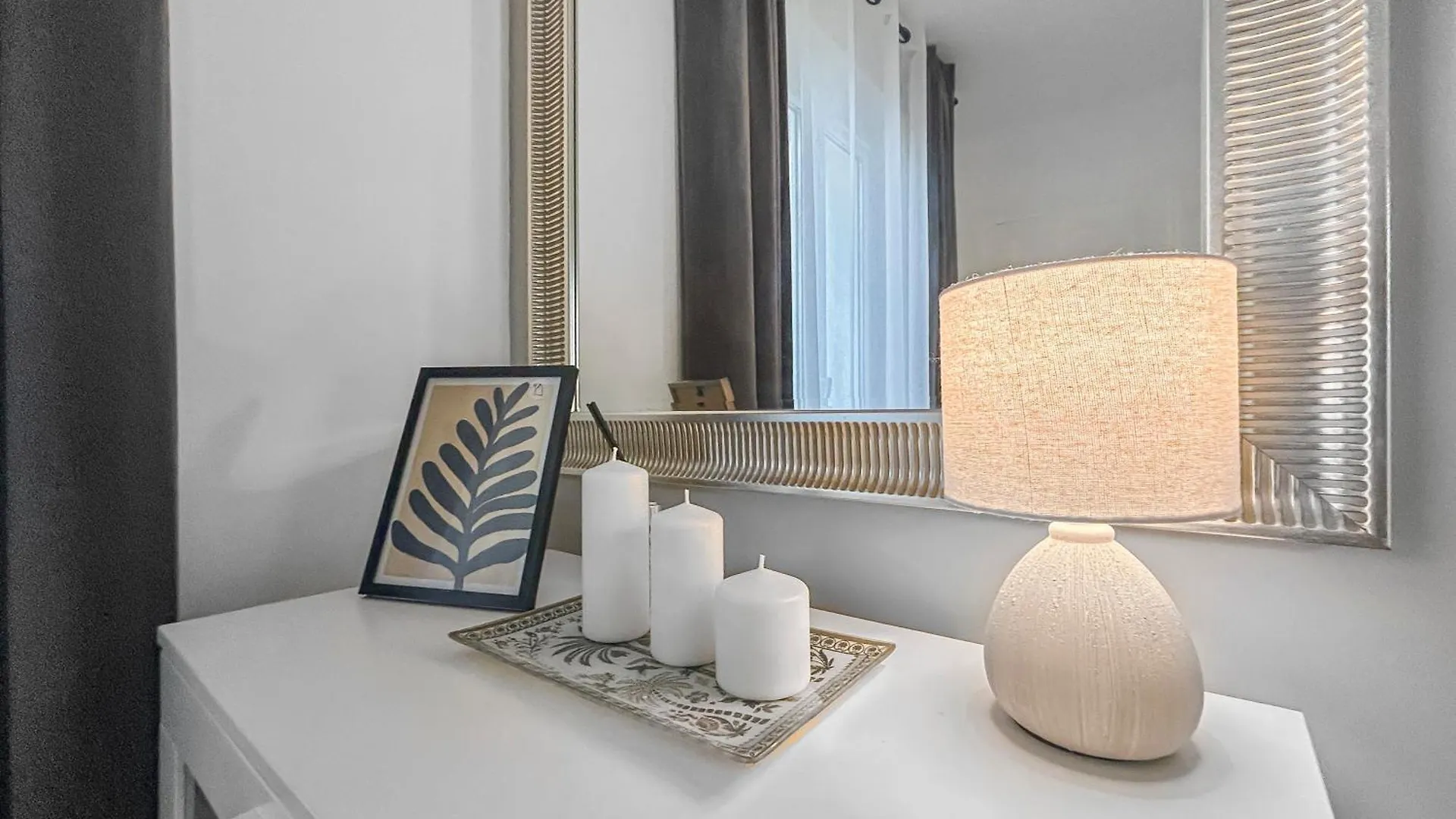L'Etoile Parisienne Apartment