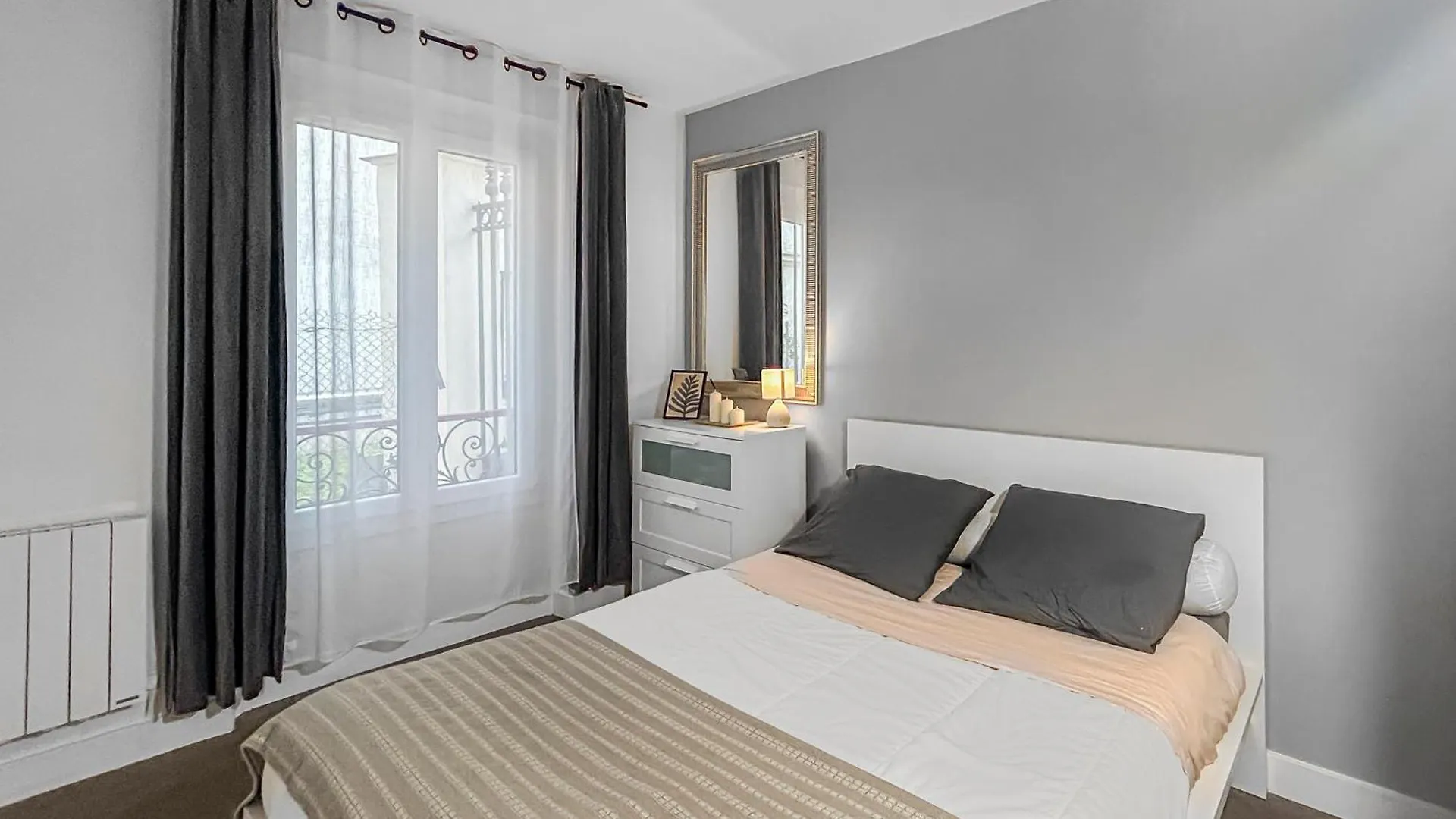 L'Etoile Parisienne Apartment Paris